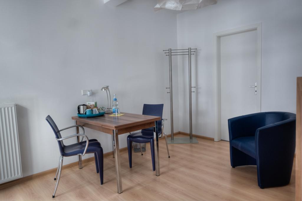Pensionsieben Das Andere Hotel Lörrach Екстериор снимка