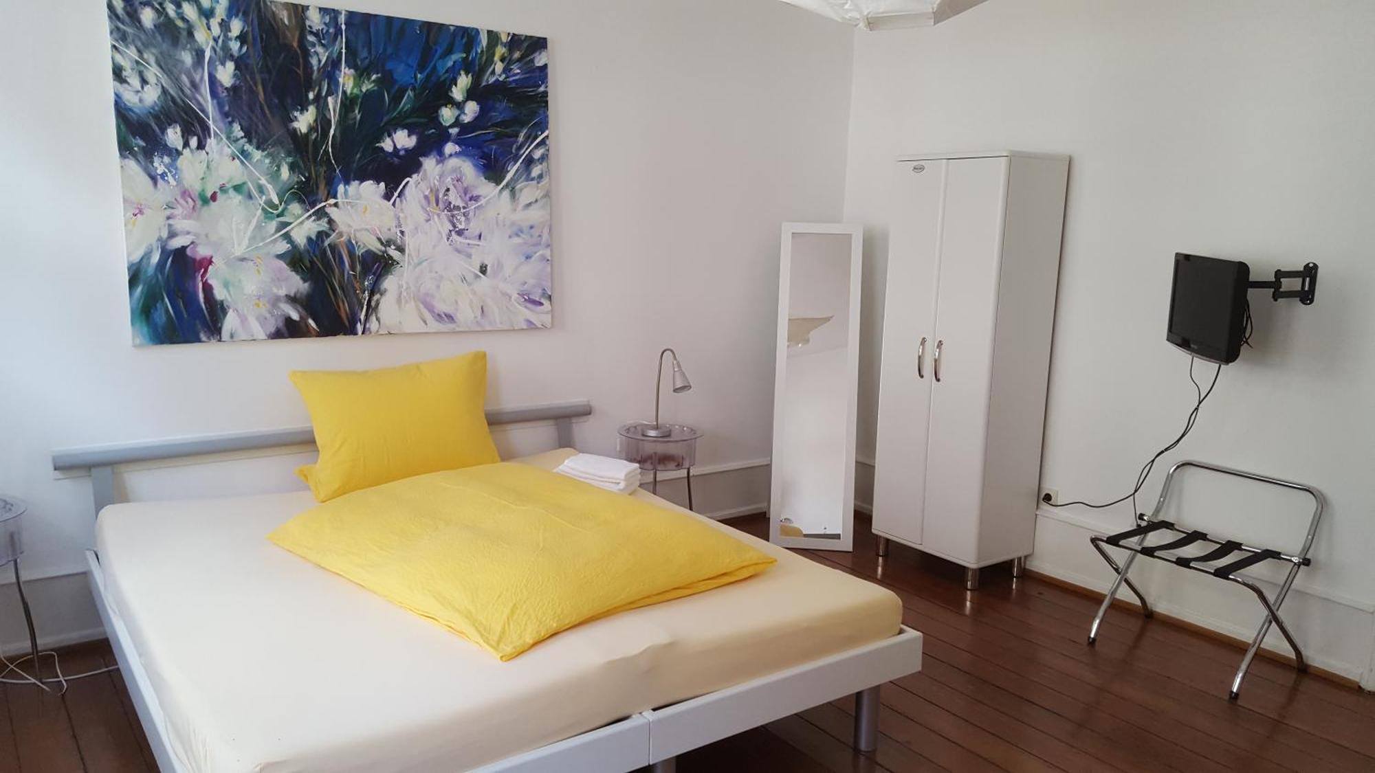 Pensionsieben Das Andere Hotel Lörrach Стая снимка